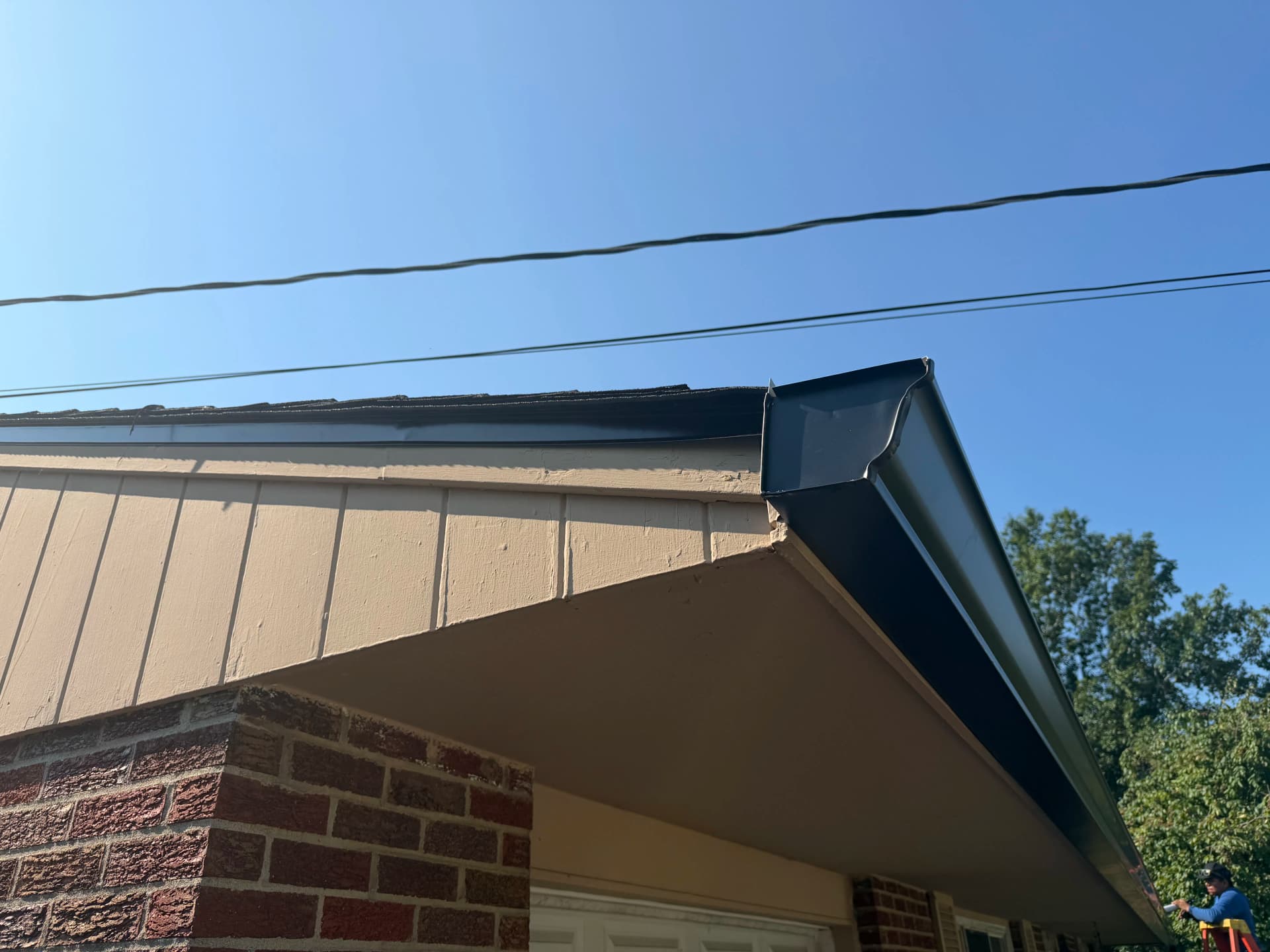 Gallery photos for New Roof and Gutters Fully Dialed In on This Brick Ranch: Image #5