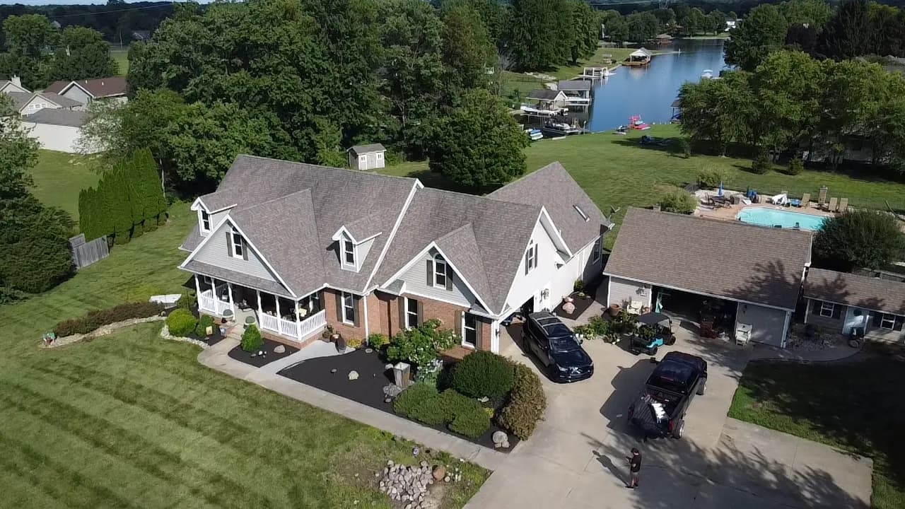 Gallery photos for Full Roof Tear-Off and Replacement at Lake Waynoka: Image #4