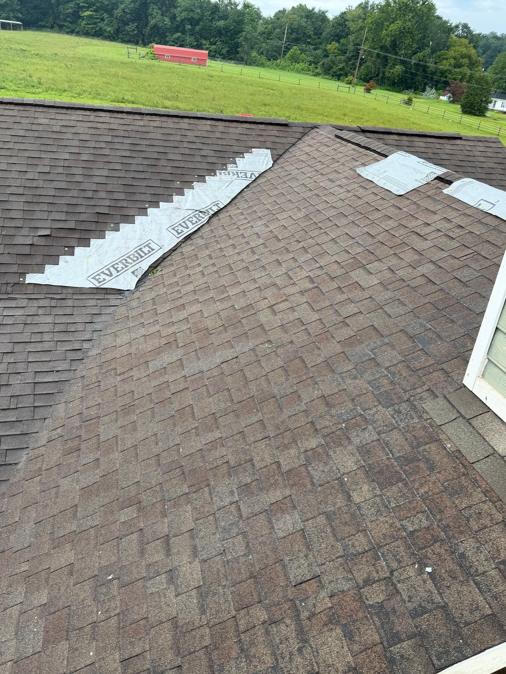 Gallery photos for Storm Wind Damage Emergency Roof Tarping and Temporary Protection: Image #2
