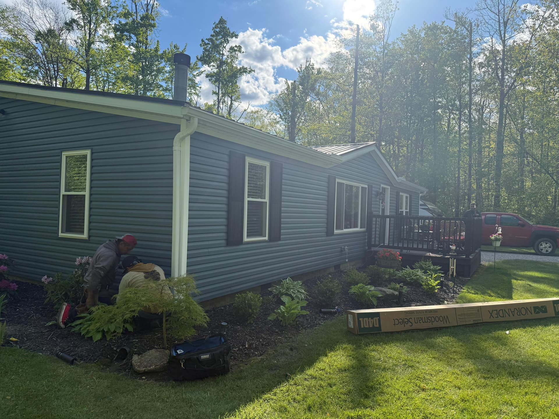 Gallery photos for Steel Blue Vinyl Siding Upgrade at Candlewood Lake Community Ranch: Image #4