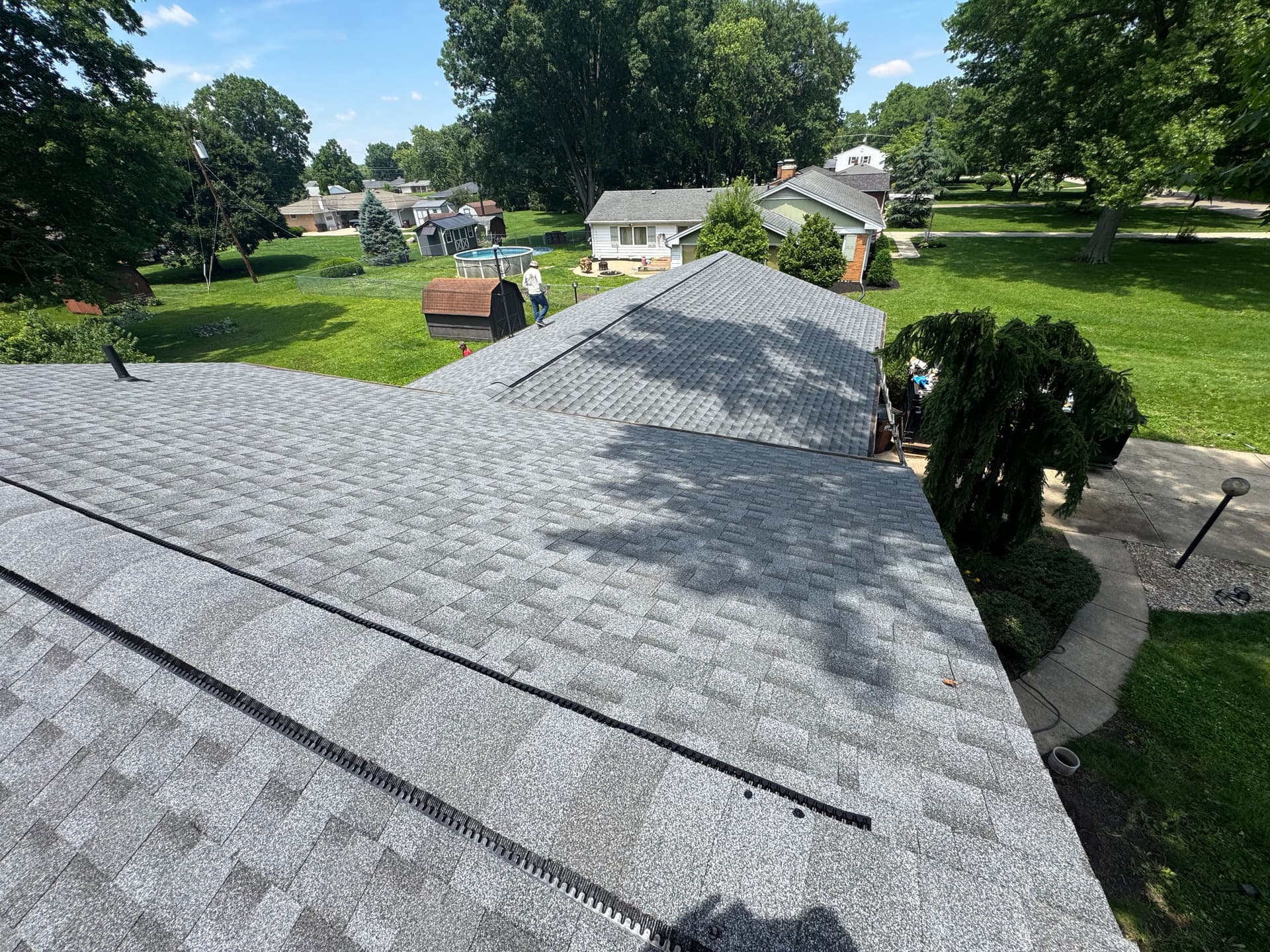 Gallery photos for Full Roof Tear-Off and GAF HDZ Shingle Install in Cincinnati: Image #3