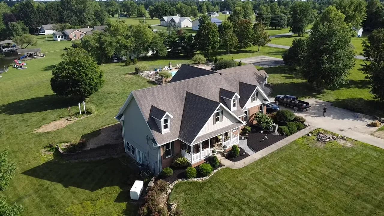 Gallery photos for Full Roof Tear-Off and Replacement at Lake Waynoka: Image #2