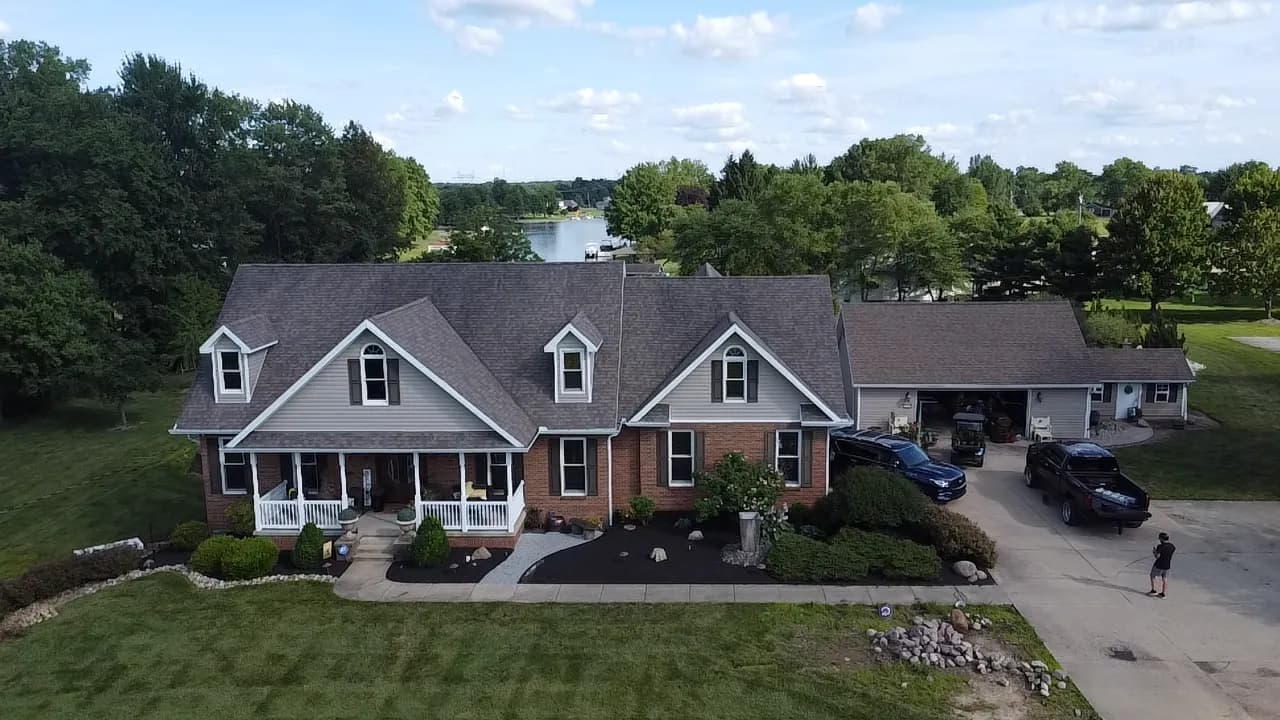 Gallery photos for Full Roof Tear-Off and Replacement at Lake Waynoka: Image #1