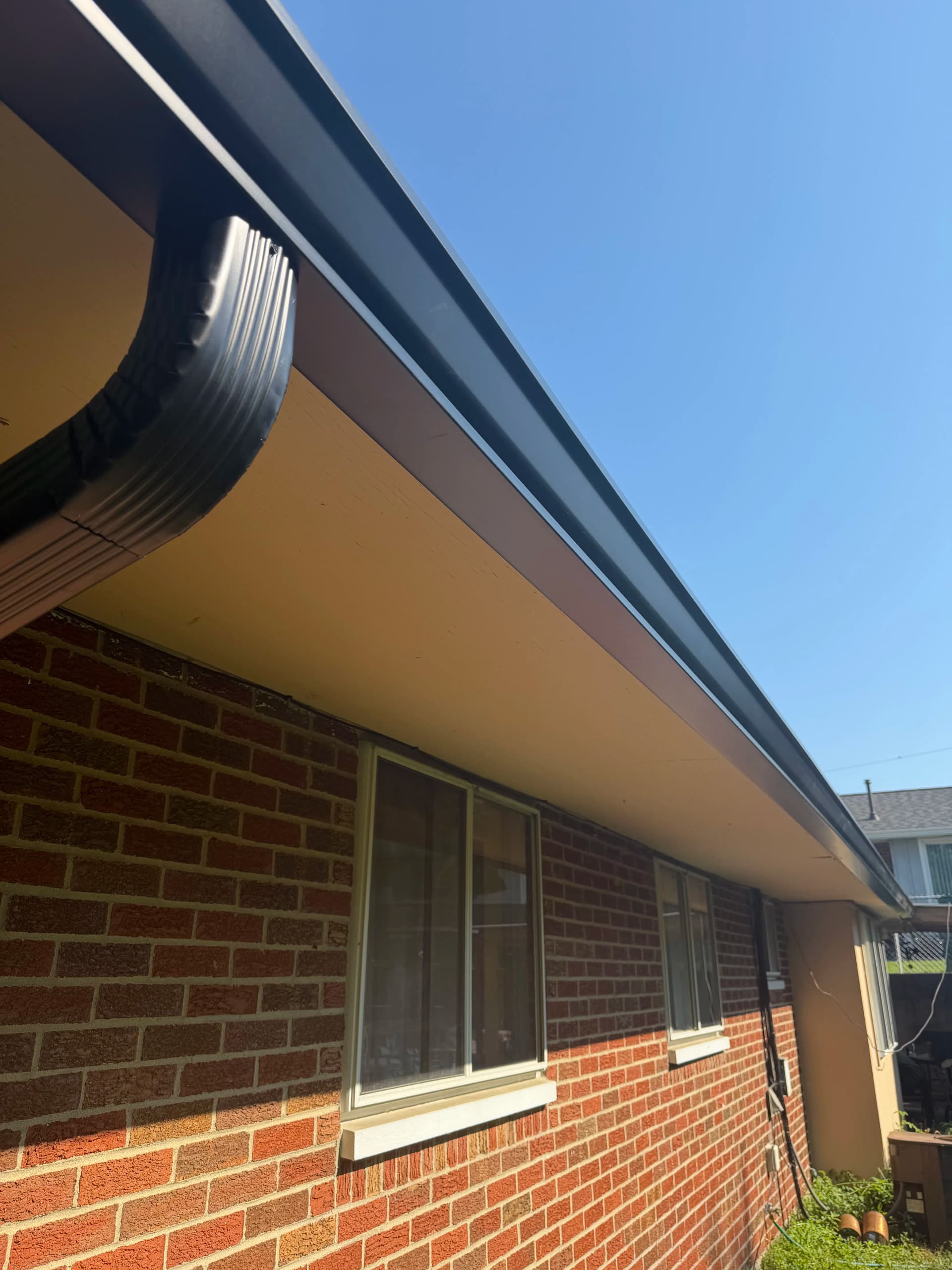 Gallery photos for New Roof and Gutters Fully Dialed In on This Brick Ranch: Image #2