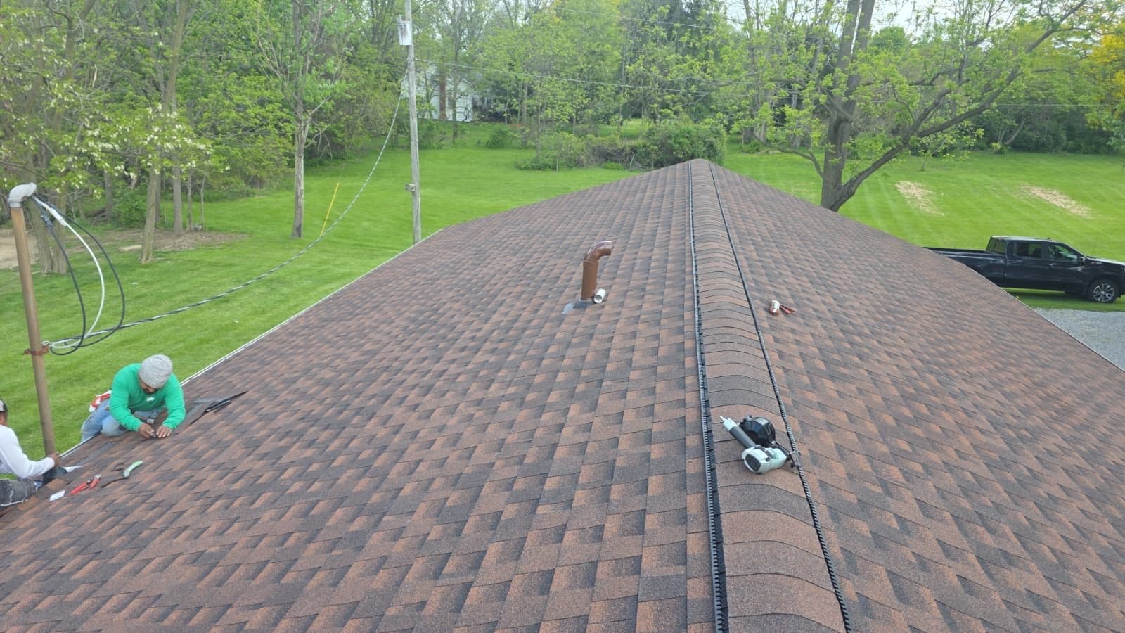Gallery photos for Full Roof Tear-Off and GAF HDZ Replacement in Mount Gilead: Image #5